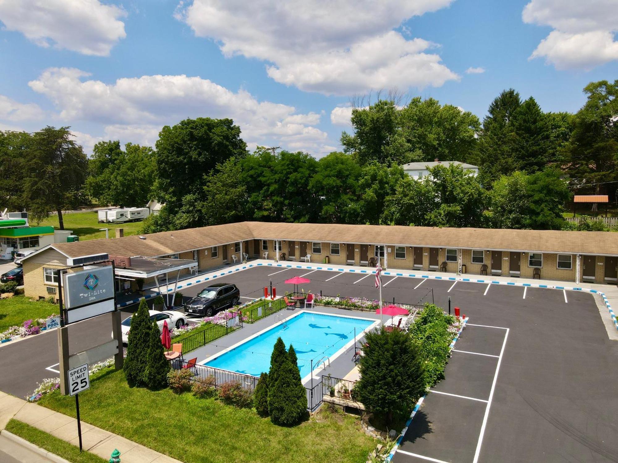 Twi-Lite Inn Front Royal Exterior foto